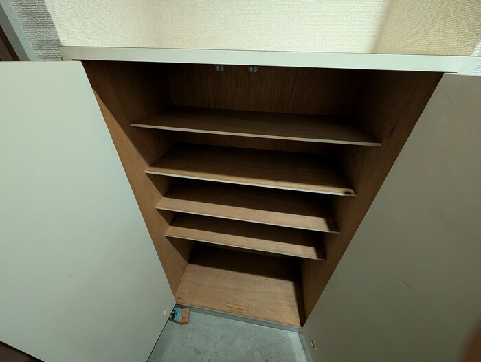 物件内観写真19　(靴箱)