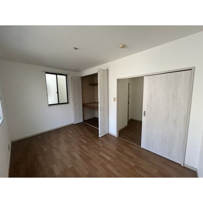 物件内観写真4　(内観写真)