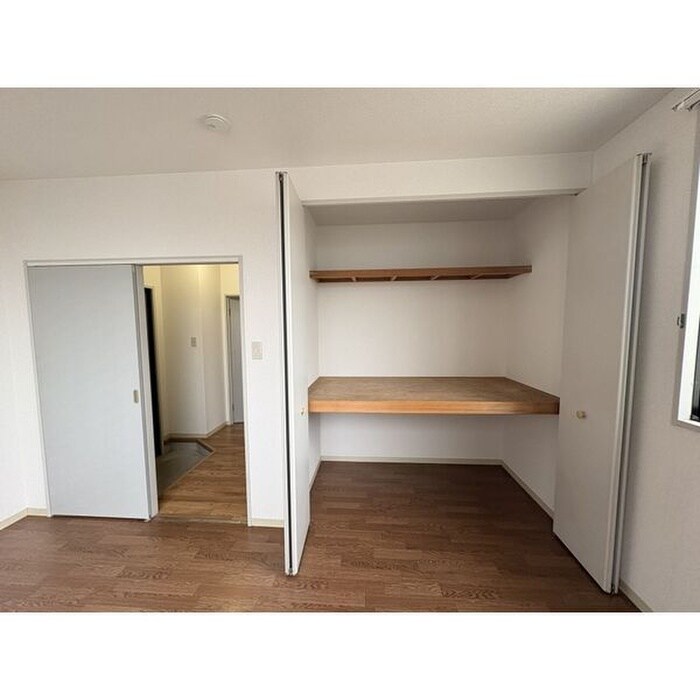 物件内観写真9　(収納)