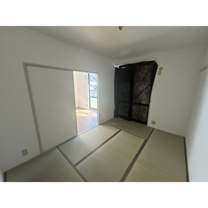 物件内観写真10　(内観写真)