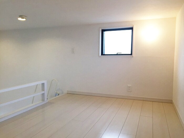 物件内観写真15　(ロフト)