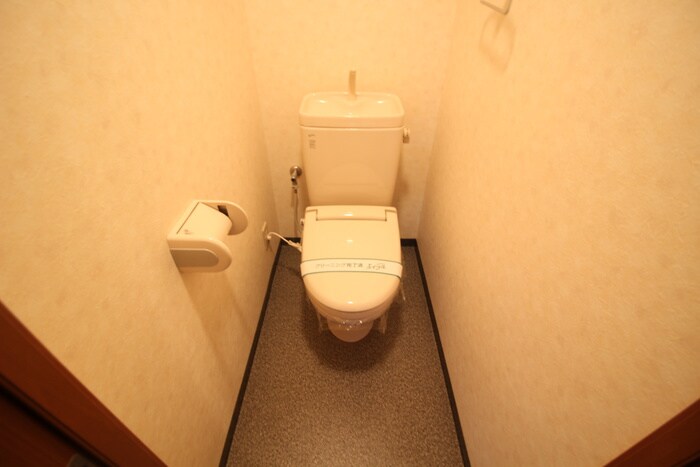 物件内観写真12　(トイレ)