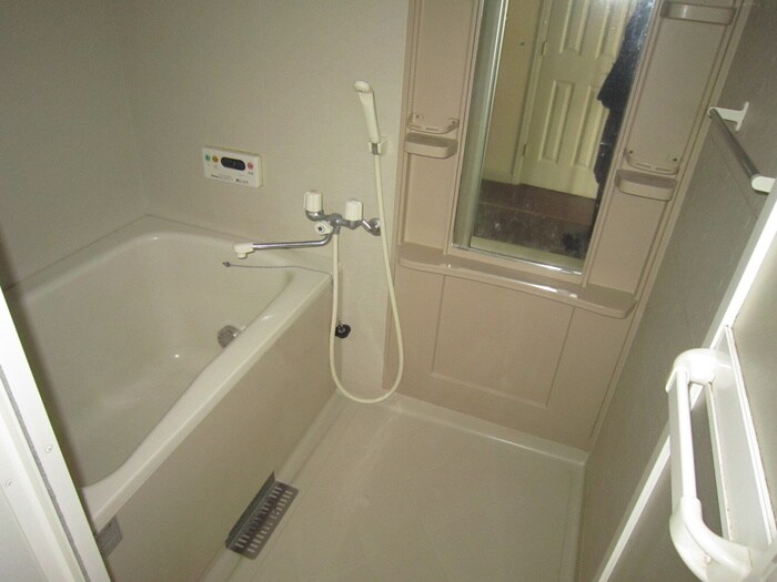 物件内観写真9　(バス／シャワールーム等)