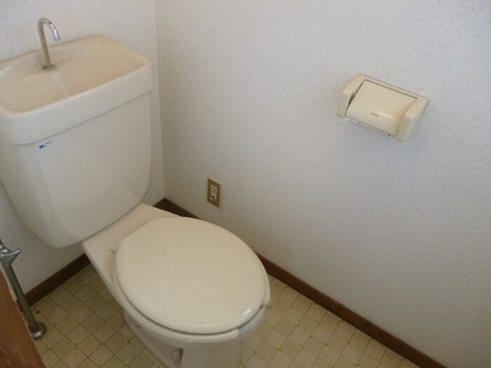 物件内観写真11　(トイレ)