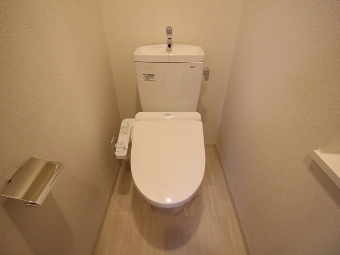 物件内観写真10　(トイレ)