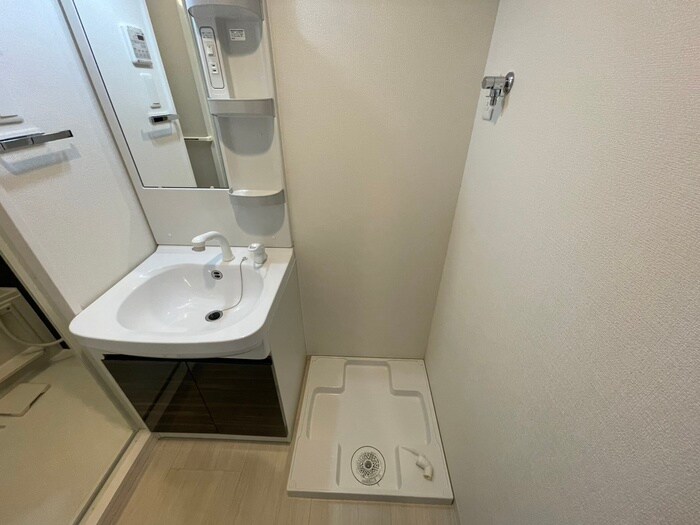 物件内観写真20　(洗濯機置場)