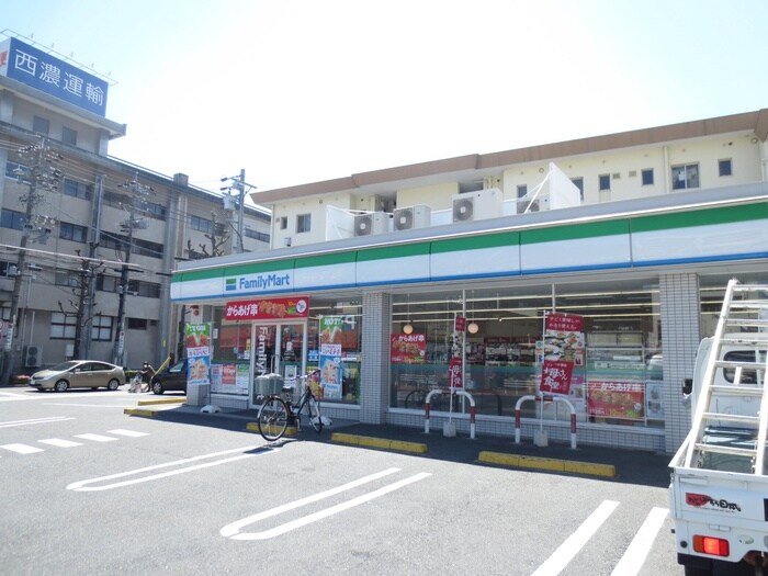 ファミリーマート砂田橋5丁目店