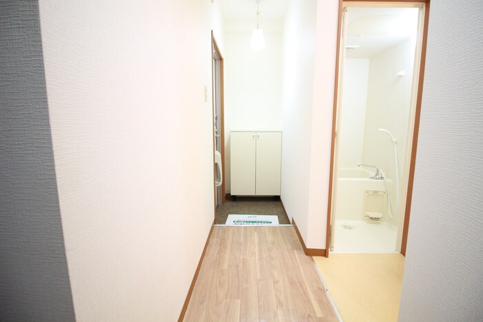 物件内観写真19　(廊下)