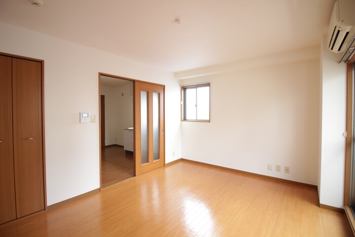 物件内観写真20　(居室)