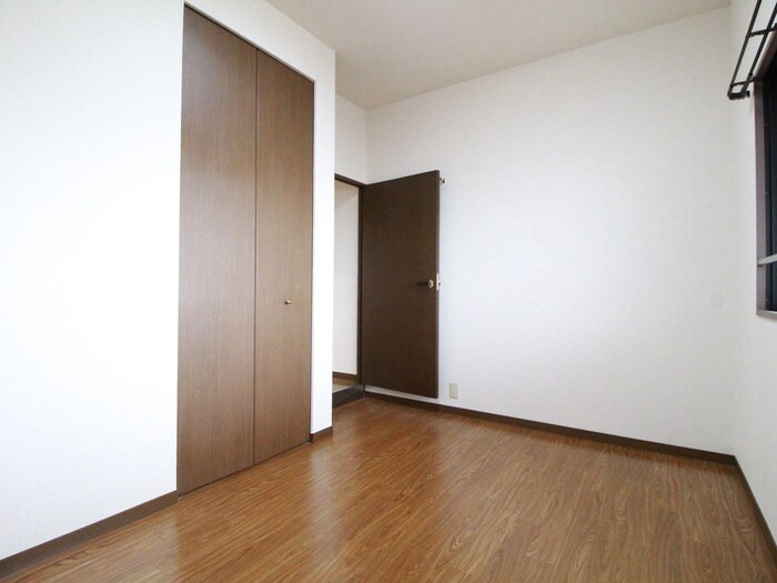 物件内観写真11　(居室)