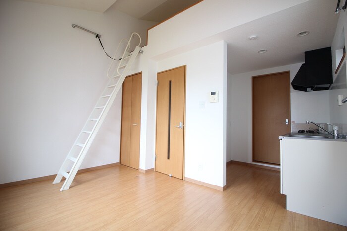 物件内観写真7　(居室)