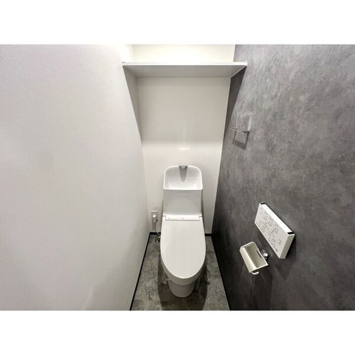 物件内観写真7　(トイレ)