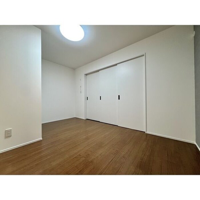 物件内観写真12　(居室)