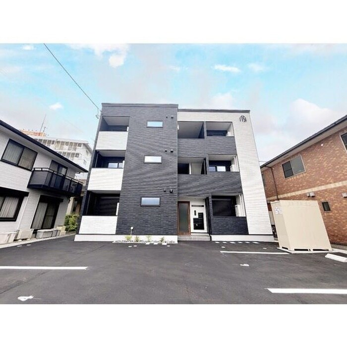 物件外観写真1　(外観写真)