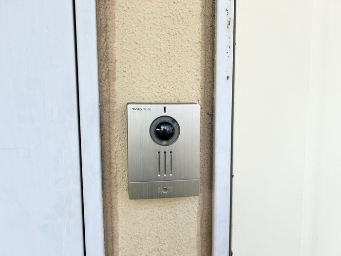 物件内観写真12　(玄関)