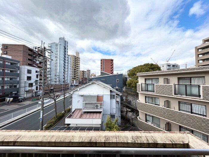 物件内観写真13　(室内からの展望)