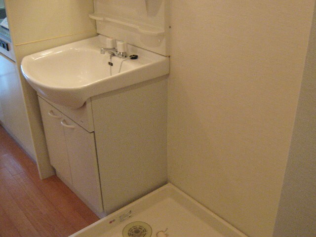 物件内観写真8　(洗面)