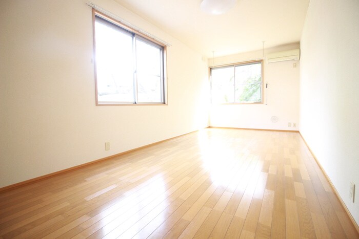 物件内観写真14　(居室)