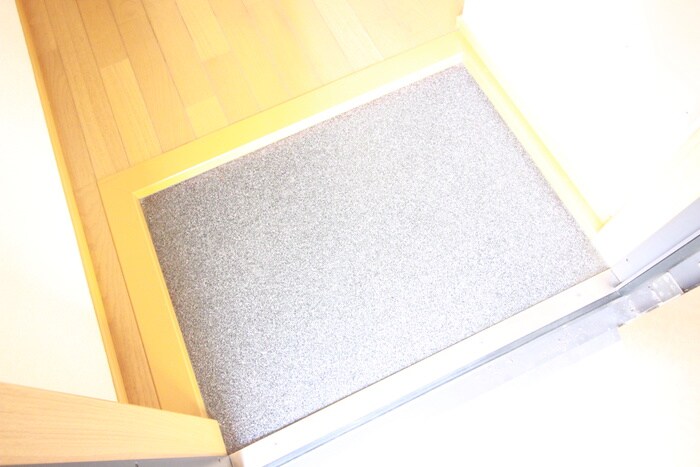 物件内観写真17　(玄関)