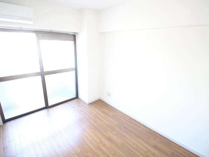 物件内観写真15　(居室)