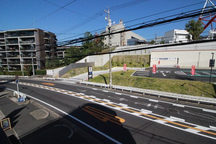 物件内観写真21　(室内からの展望)