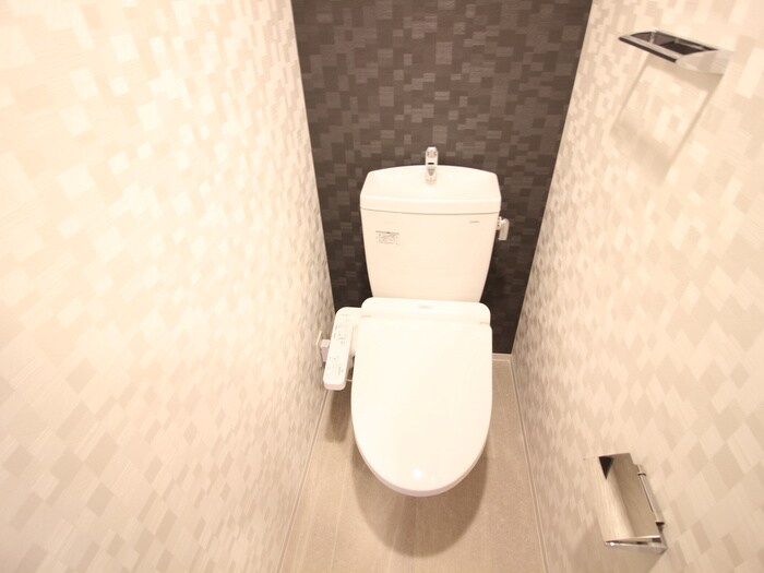 物件内観写真12　(トイレ)