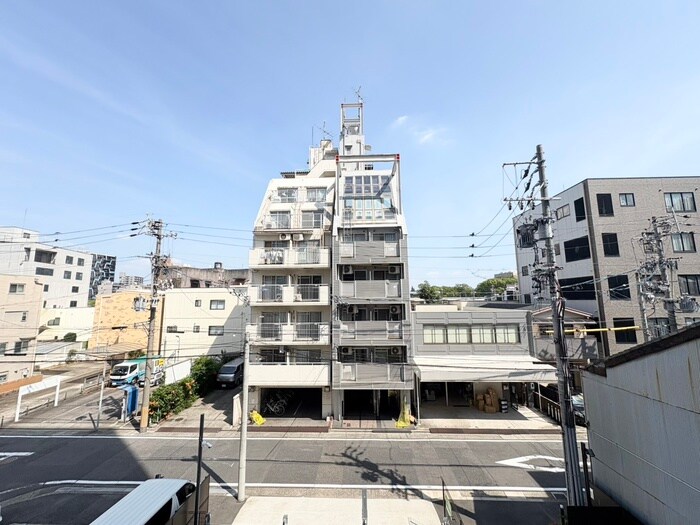 物件内観写真15　(室内からの展望)