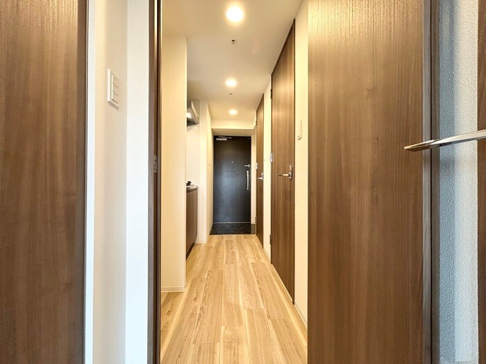 物件内観写真18　(廊下)