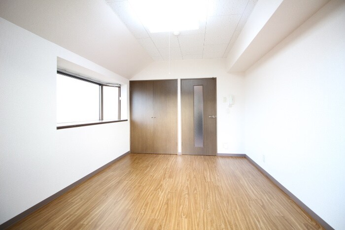 物件内観写真18　(居室)