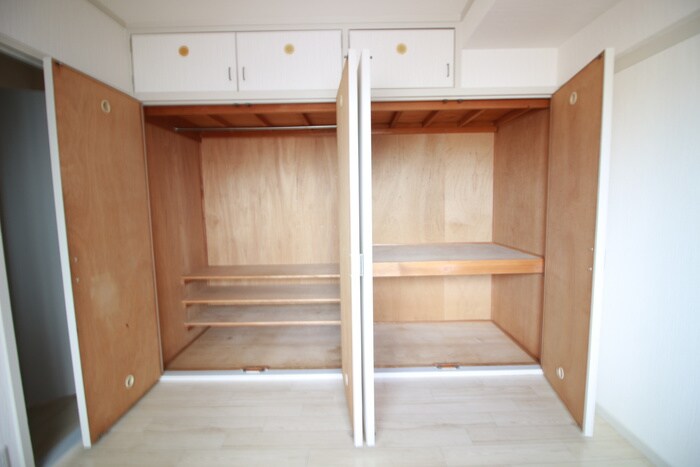 物件内観写真11　(収納)