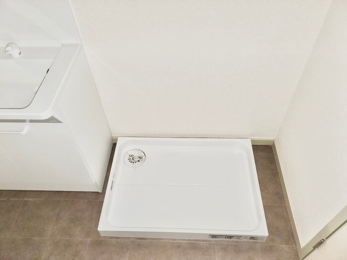 物件内観写真15　(洗濯機置場)