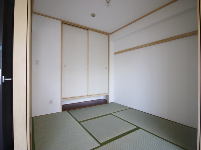 物件内観写真8　(内観写真)