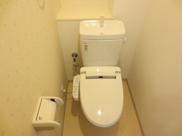 物件内観写真12　(トイレ)