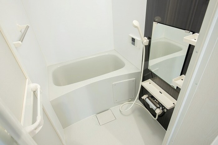 物件内観写真12　(バス／シャワールーム等)