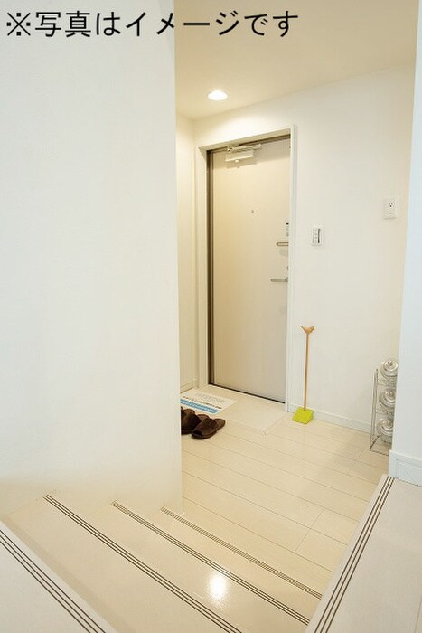 物件内観写真16　(廊下)