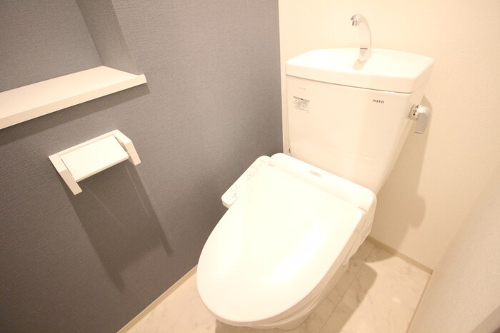 物件内観写真13　(トイレ)