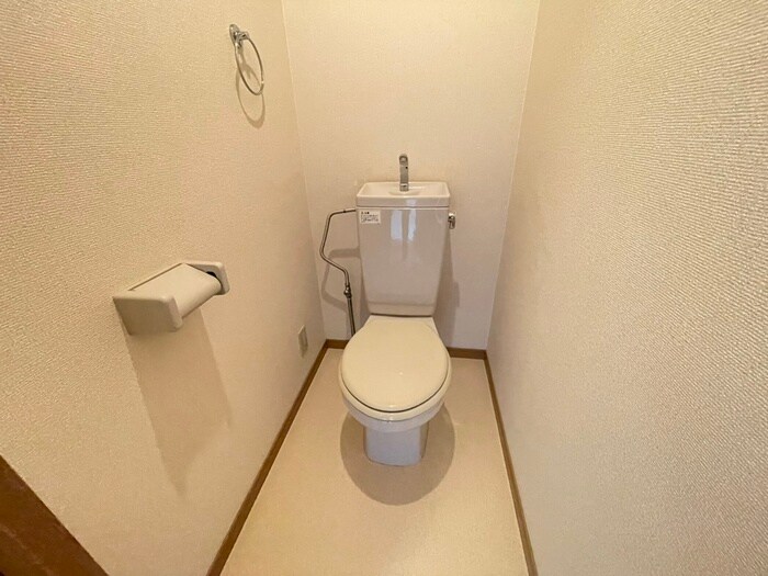 物件内観写真11　(トイレ)
