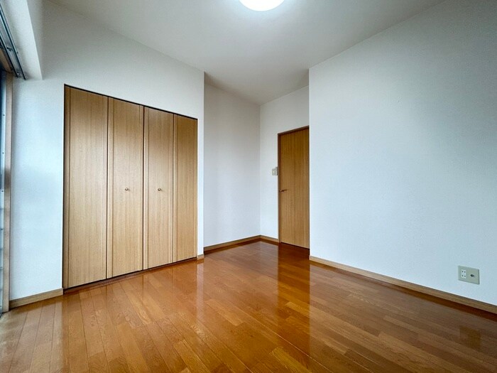 物件内観写真14　(居室)