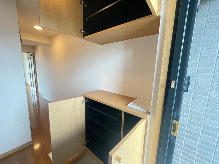 物件内観写真19　(靴箱)