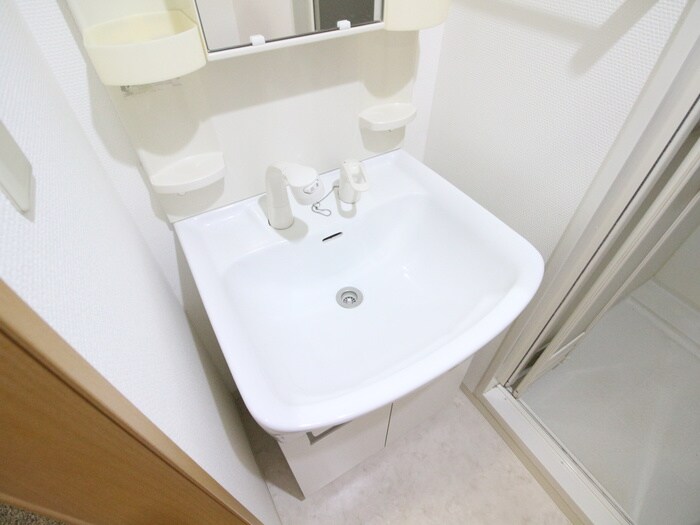 物件内観写真10　(洗面)