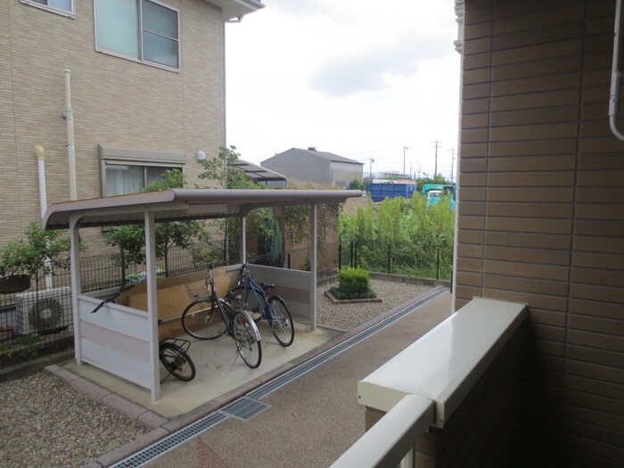 物件内観写真22　(室内からの展望)