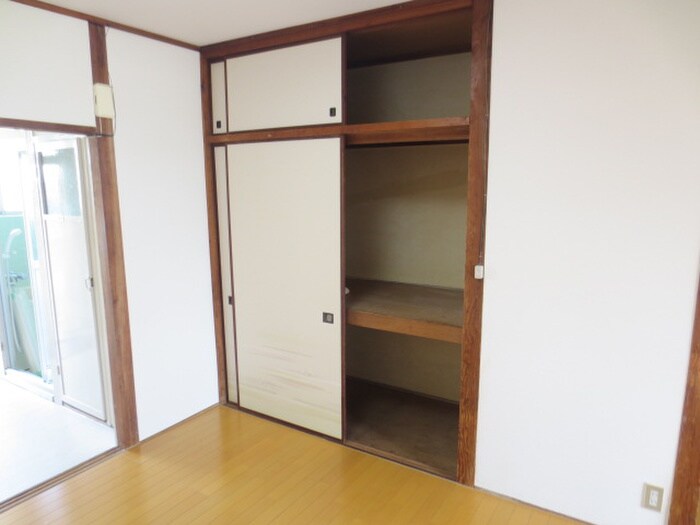 物件内観写真10　(収納)