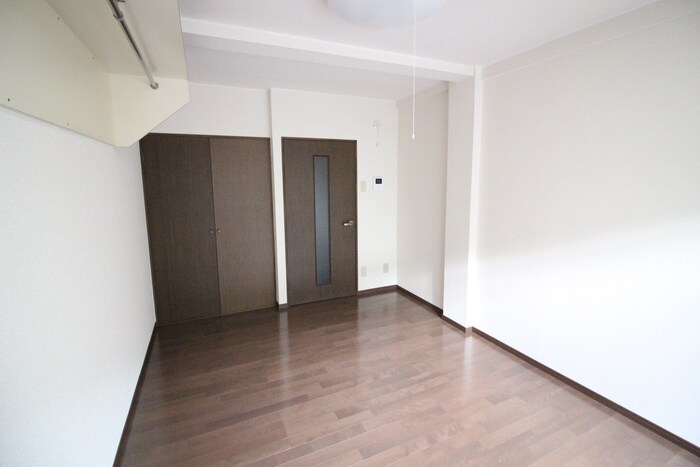 物件内観写真13　(居室)