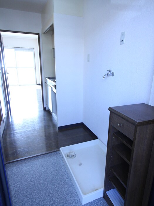 物件内観写真20　(玄関)