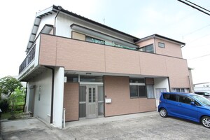 若松借家外観写真