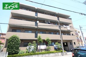 ラポール中江外観写真