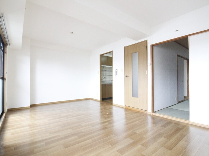 物件内観写真8　(居室)