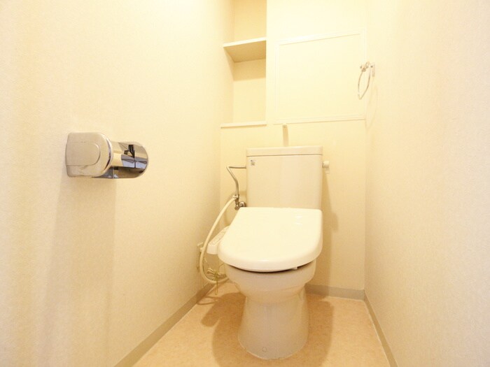 物件内観写真15　(トイレ)