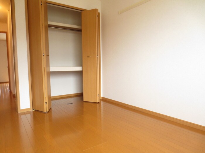 物件内観写真15　(居室)