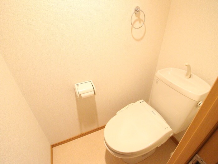 物件内観写真12　(トイレ)